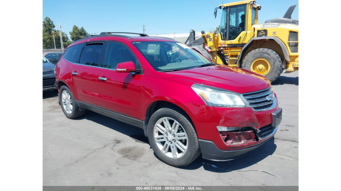 2013 Chevrolet Traverse - Image 2