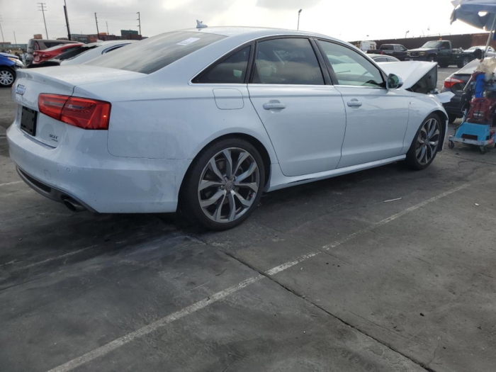 2013 Audi A4 - Image 2