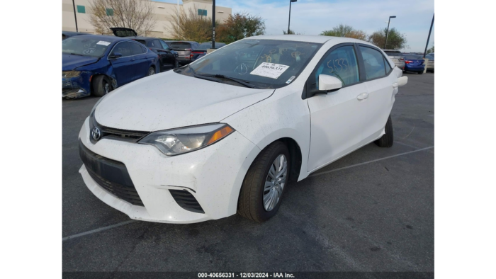 2014 Toyota Corolla Le - Image 3