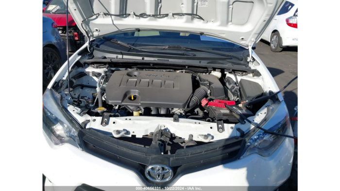 2014 Toyota Corolla Le - Image 4