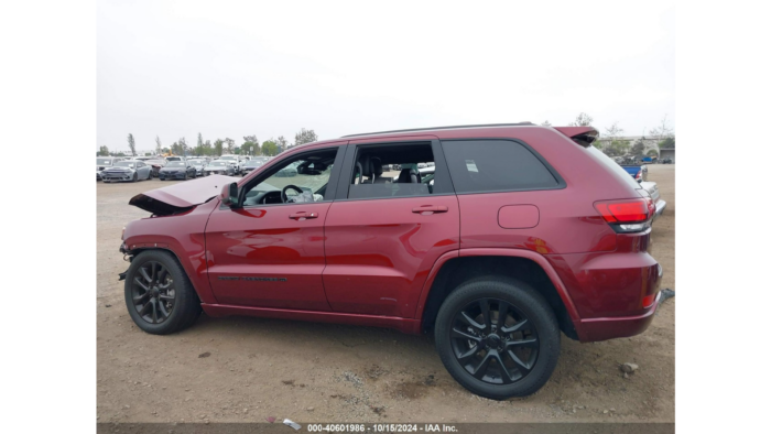 2022 Jeep Grand Cherokee - Imagen 3