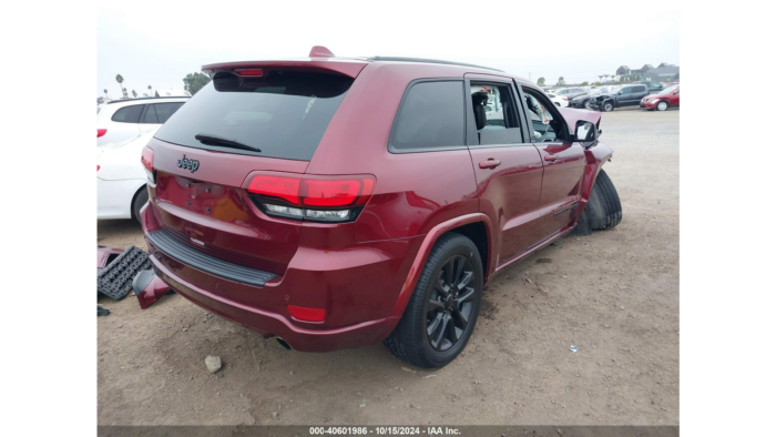 2022 Jeep Grand Cherokee - Imagen 2