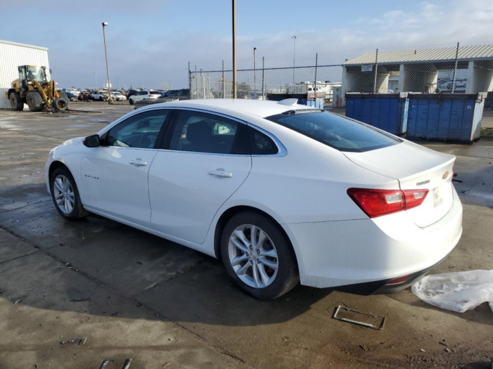 2016 Chevrolet Malibu - Image 4