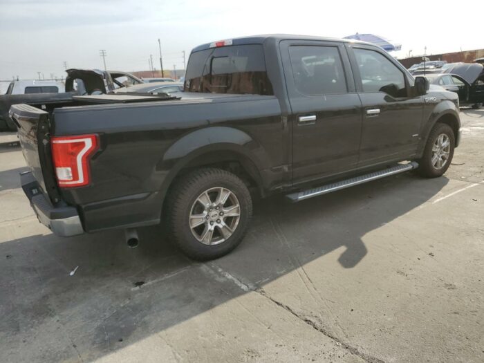 2016 Ford F150 - Image 4