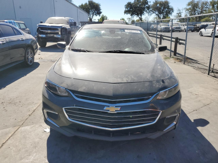 2017 Chevrolet Malibu Ls - Image 3