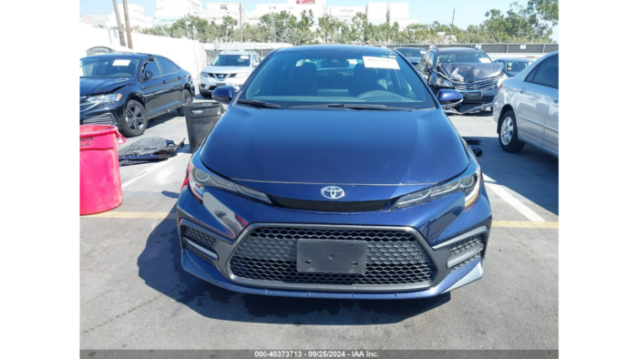 2022 Toyota Corolla Se - Image 2