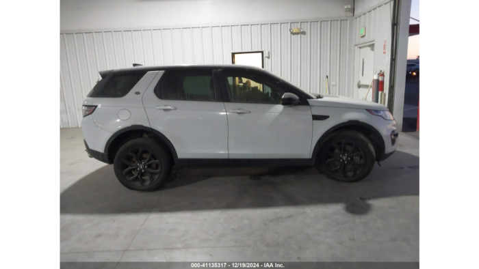 2018 Land Rover Discovery Sport - Image 3