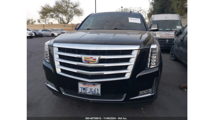 2015 Cadillac Escalade Esv - Image 3