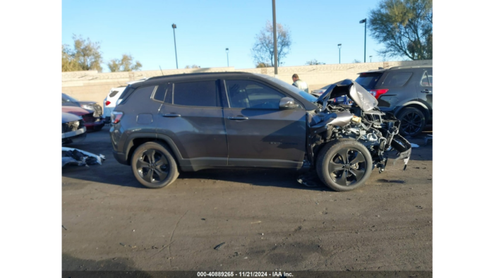 2021 Jeep Compass - Image 3