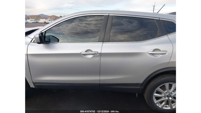 2021 Nissan Rogue Sport - Image 4