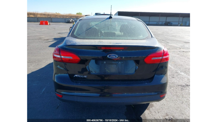 2016 Ford Focus S - Image 5