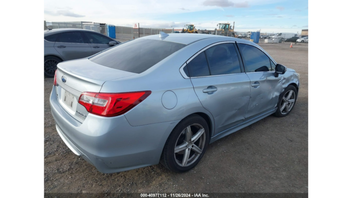 2016 Subaru Legacy - Image 5