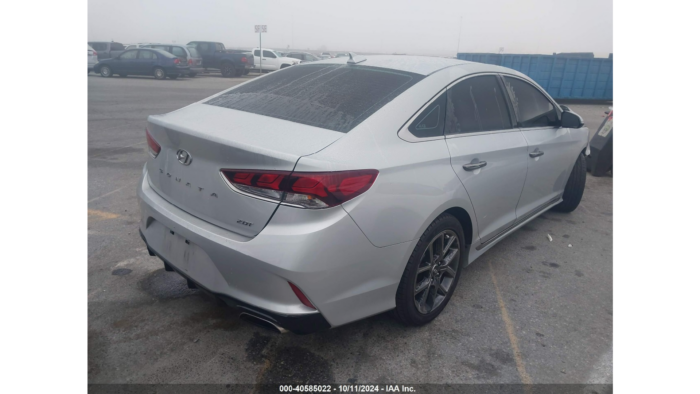 2018 Hyundai Sonata Sport - Image 3