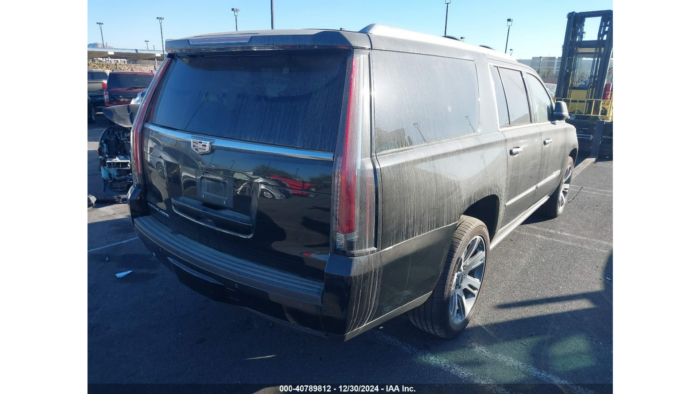 2015 Cadillac Escalade Esv - Image 4