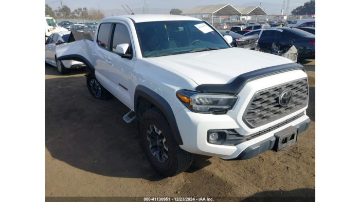 2021 Toyota Tacoma - Image 2