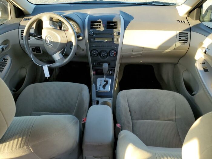 2010 Toyota Corolla - Imagen 5