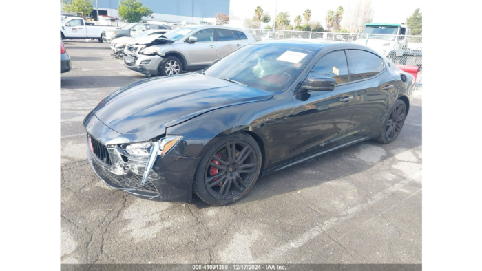 2014 Maserati Ghibli - Image 2