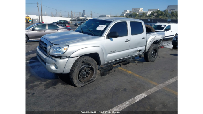 2007 Toyota Tacoma - Image 2