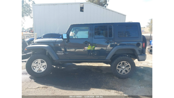 2017 Jeep Wrangler - Image 4