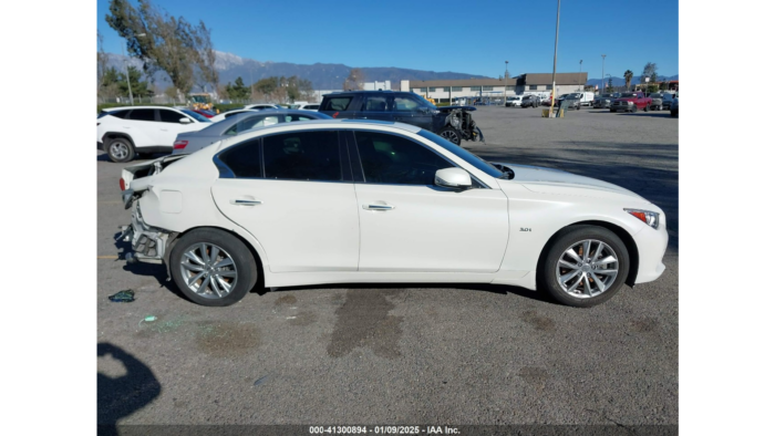 2016 Infiniti Q50 - Imagen 3