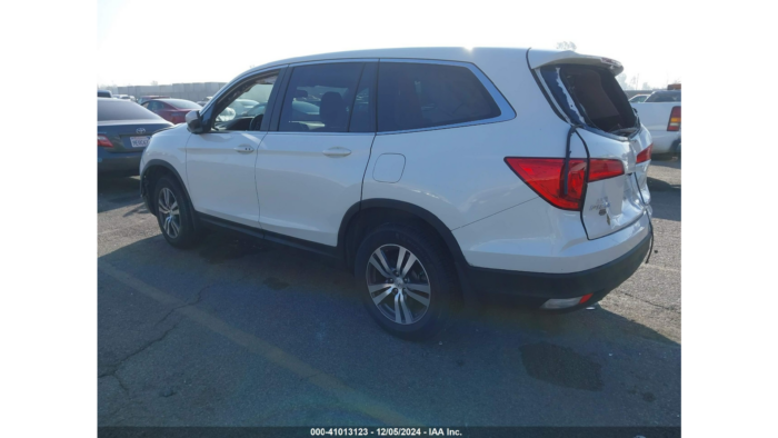 2016 Honda Pilot Ex - Image 5