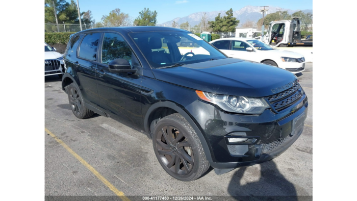 2016 Land Rover Discovery Sport - Image 2