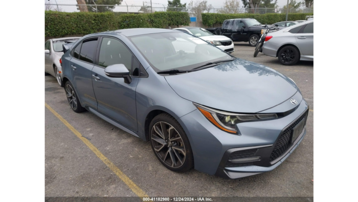 2020 Toyota Corolla Se - Image 3