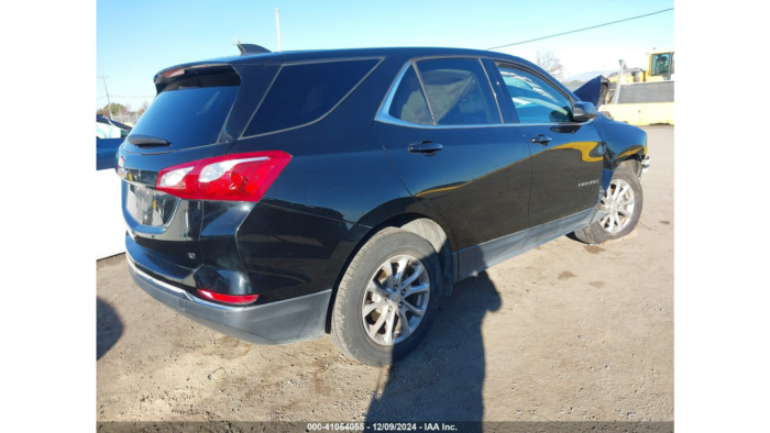 2020 Chevrolet Equinox - Image 2