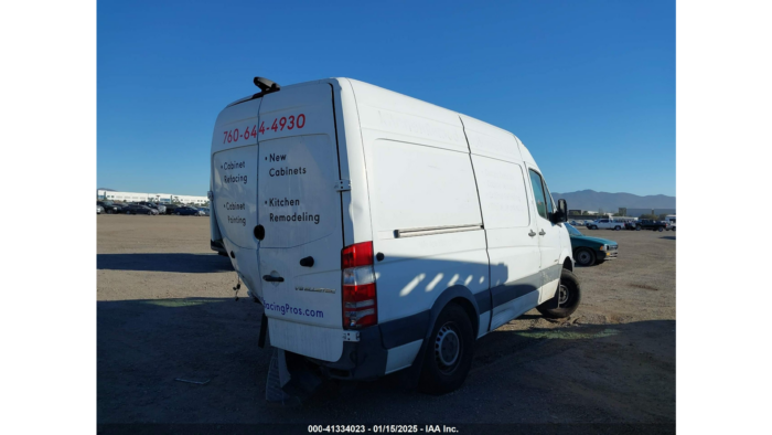 2015 Mercedes-Benz Sprinter 2500 - Image 5