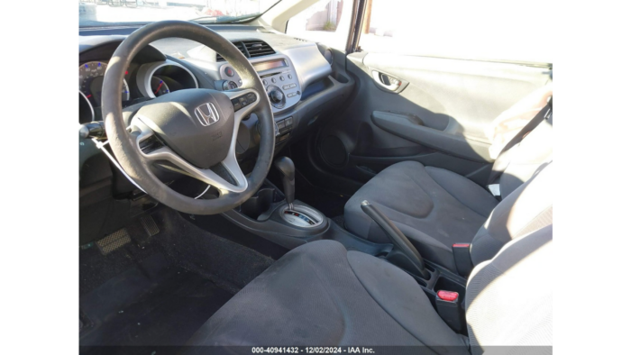 2013 Honda Fit - Image 7