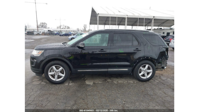 2018 Ford Explorer Xlt - Imagen 5