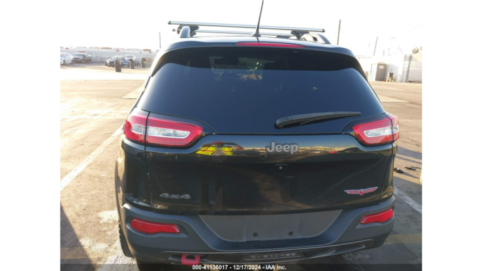 2015 Jeep Cherokee - Image 5