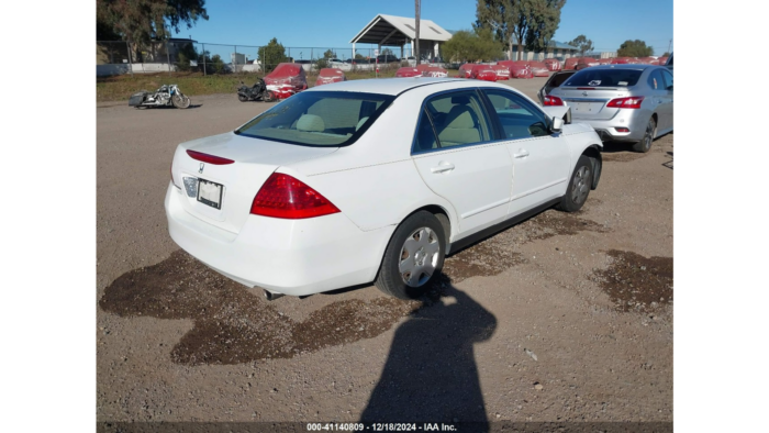 2006 Honda Accord Lx - Image 2