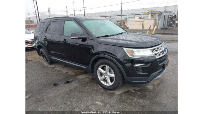 2018 Ford Explorer Xlt - Imagen 3